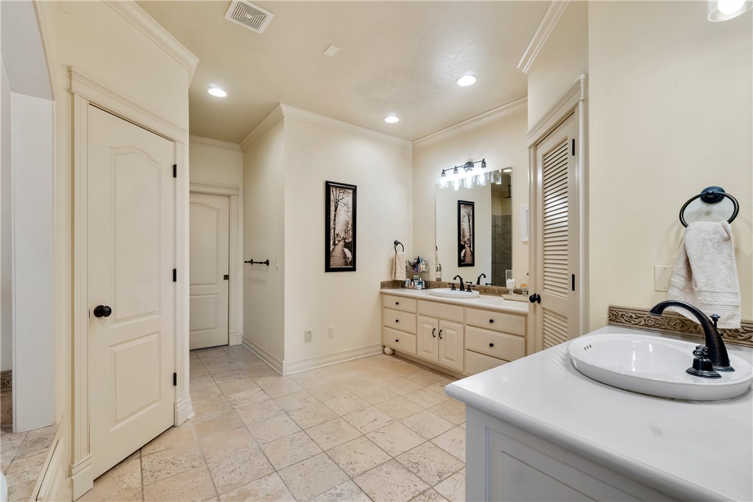 Overton Park Subd - Residential
