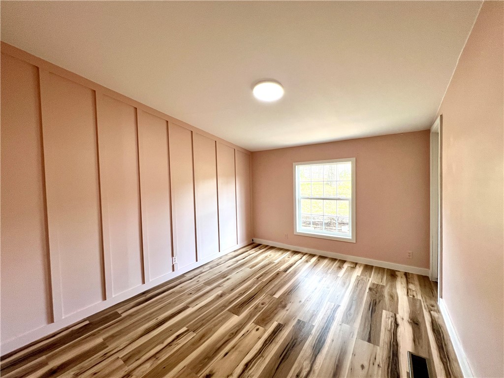 05-18-28-RURAL - Residential