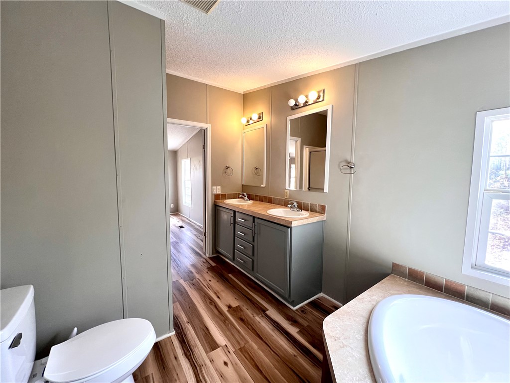 05-18-28-RURAL - Residential