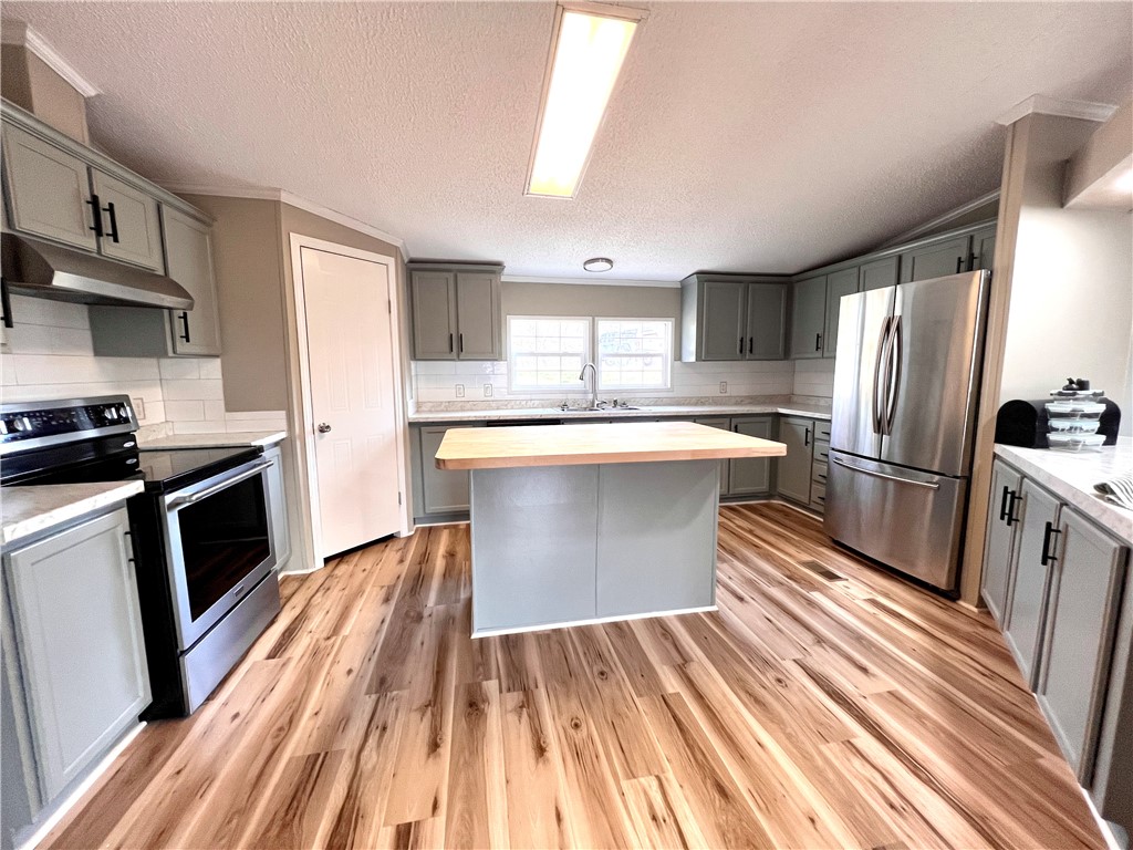 05-18-28-RURAL - Residential