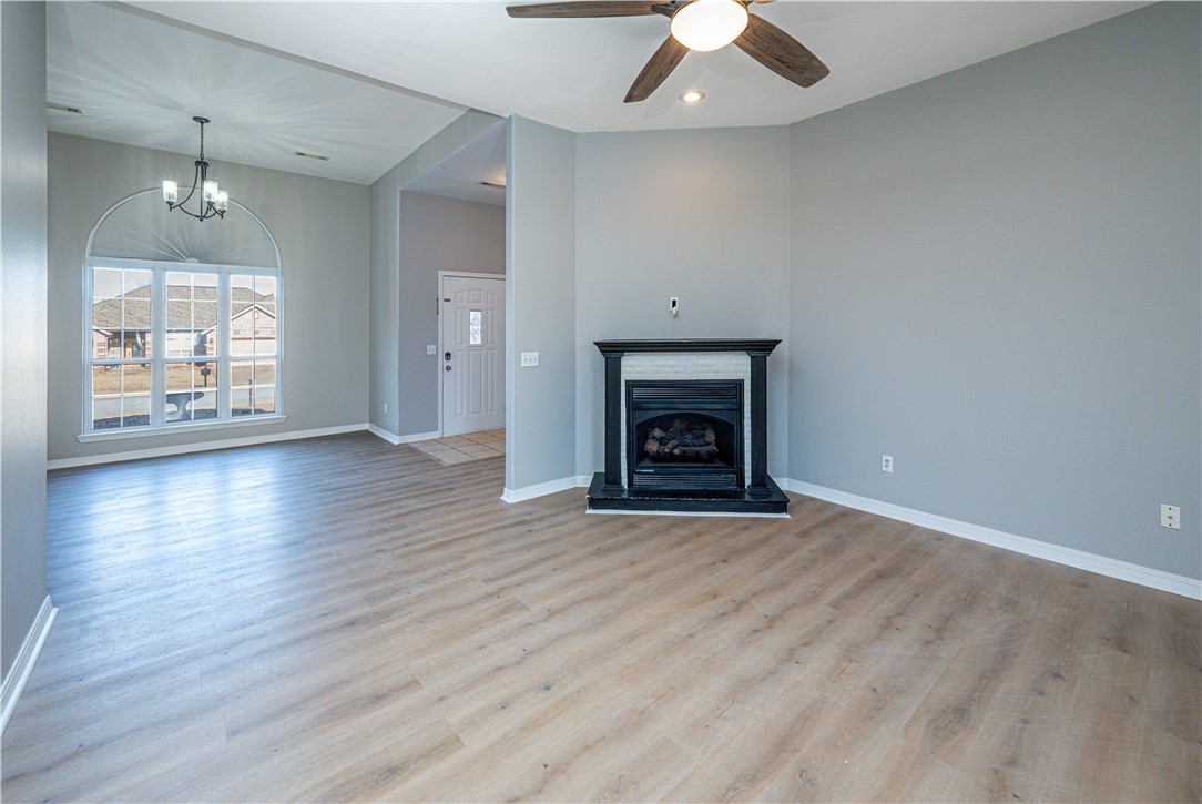 Stonecrest Sub Ph 1 Siloam Spgs - Residential