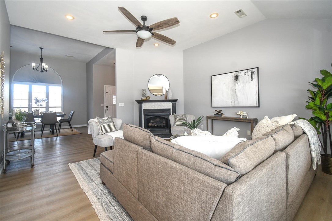 Stonecrest Sub Ph 1 Siloam Spgs - Residential