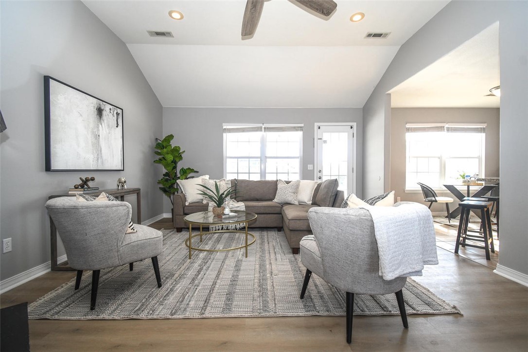 Stonecrest Sub Ph 1 Siloam Spgs - Residential