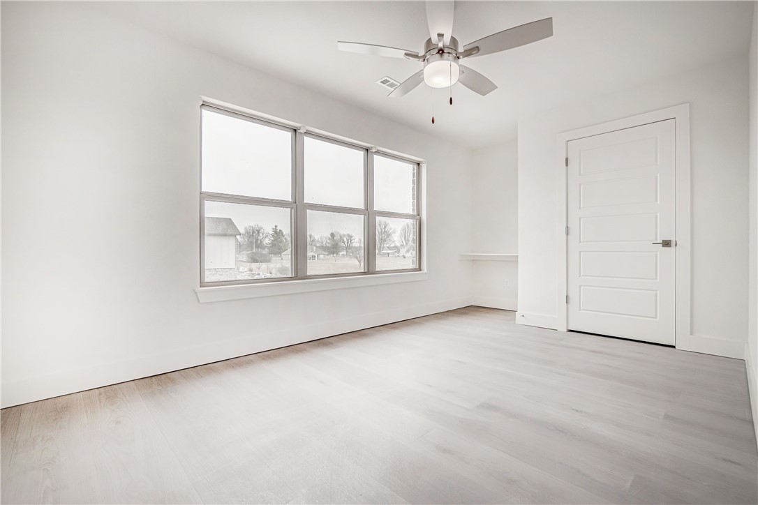 Pe Livingston Square Sub Bentonville - Residential Lease