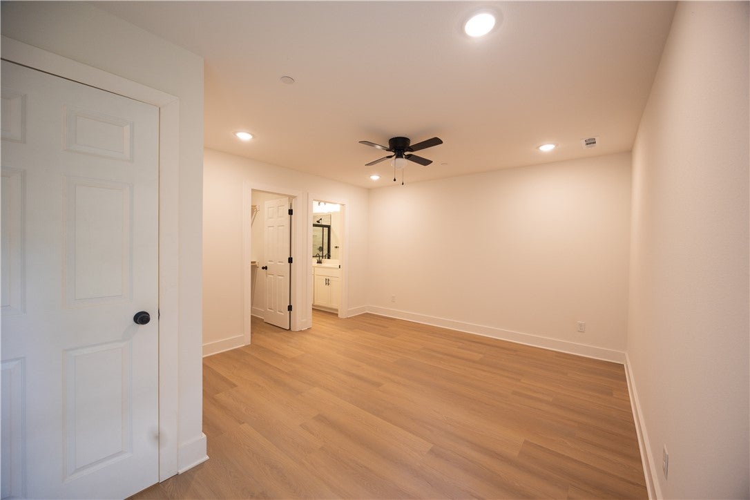 93 RAINSONG Street