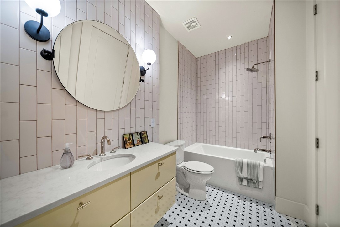 Montgomery Sub Bvv - Residential
