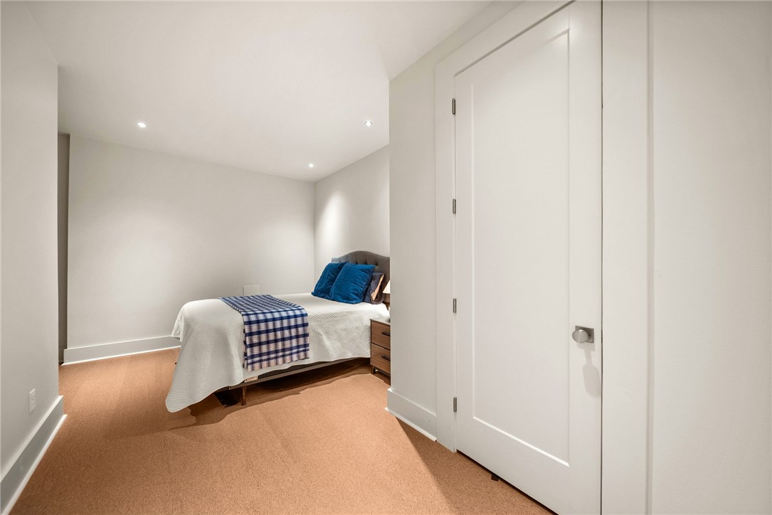 Montgomery Sub Bvv - Residential
