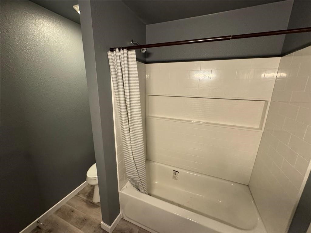 Green Ph 03 - Residential Lease