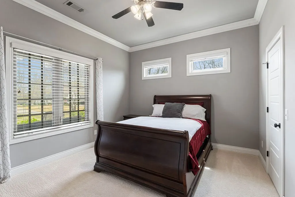 Centerton, Arkansas 72719, United States, 4 Bedrooms Bedrooms, ,5 BathroomsBathrooms,Residential,Pending,111552