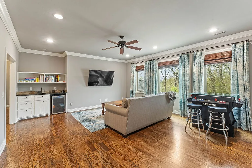 Centerton, Arkansas 72719, United States, 4 Bedrooms Bedrooms, ,5 BathroomsBathrooms,Residential,Pending,111552