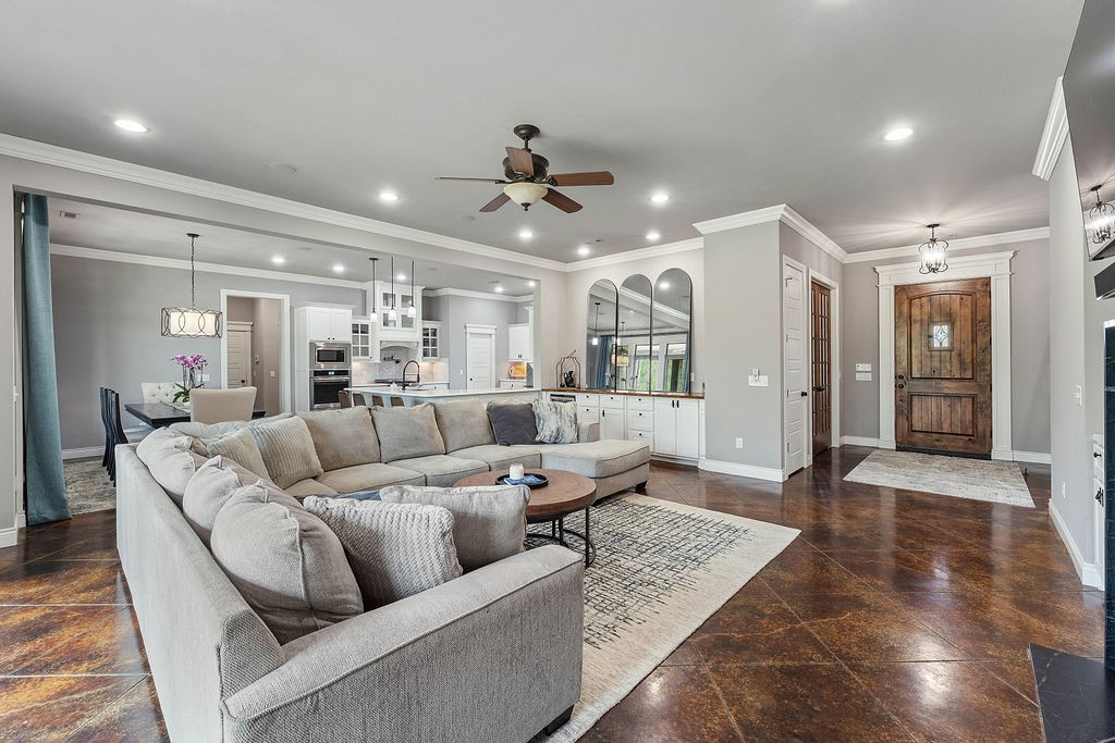 Versailles Sub - Residential