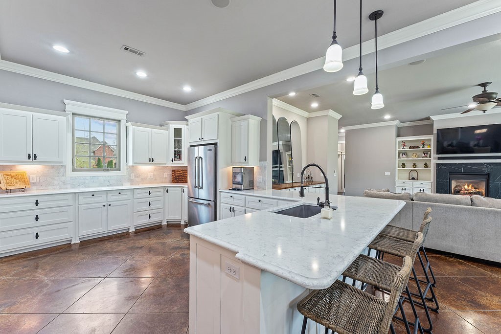 Versailles Sub - Residential