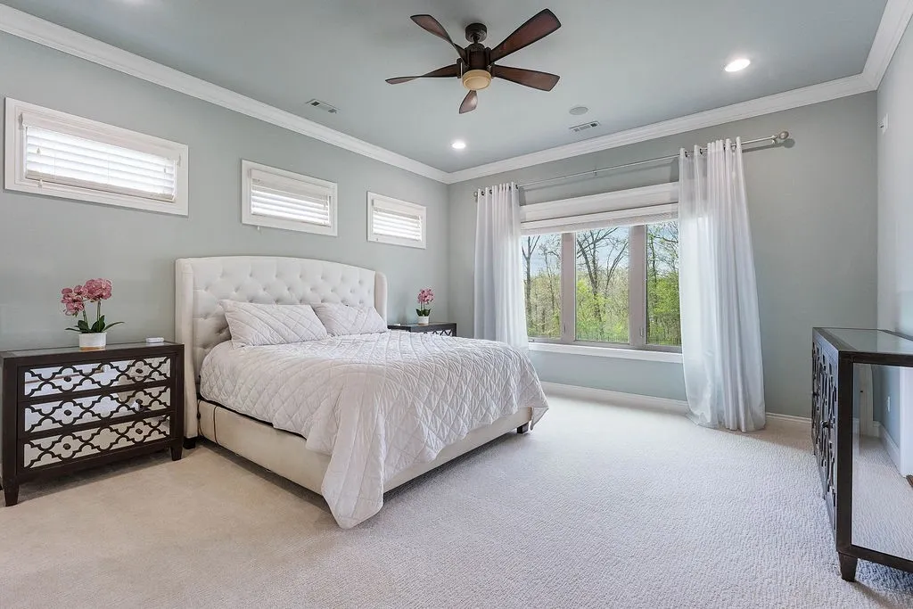 Centerton, Arkansas 72719, United States, 4 Bedrooms Bedrooms, ,5 BathroomsBathrooms,Residential,Pending,111552