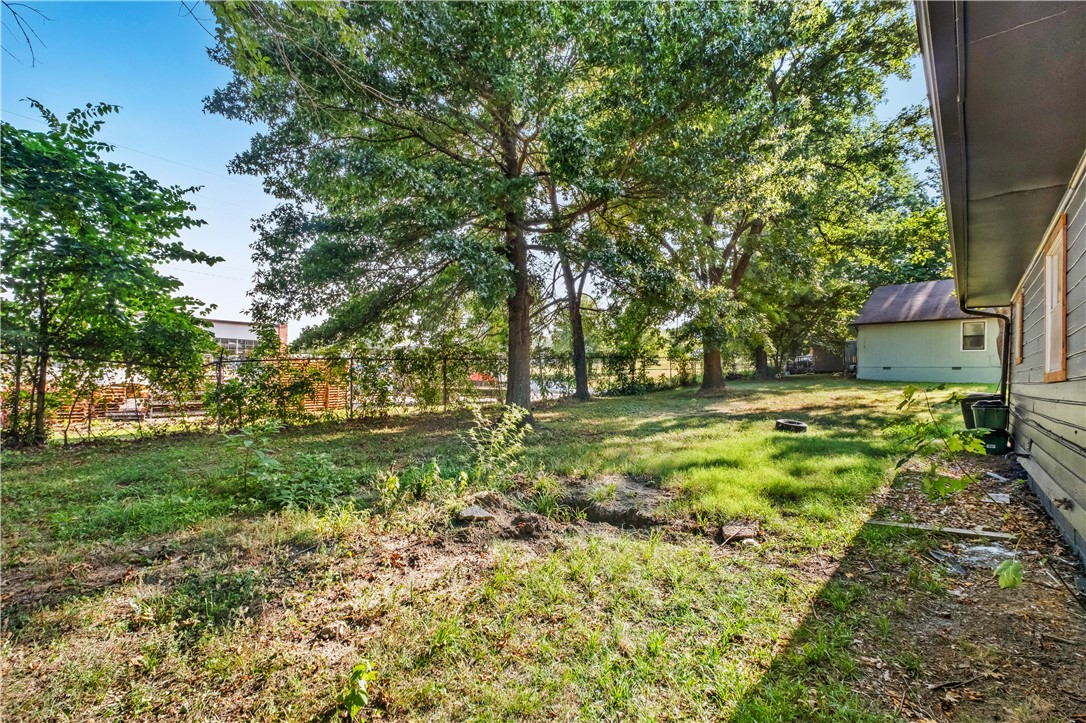 33-16-30 Fayetteville Outlots - Residential