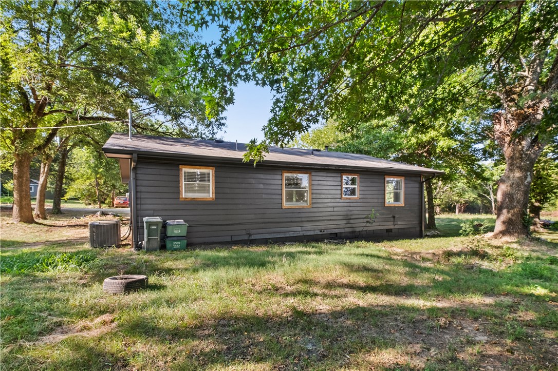 33-16-30 Fayetteville Outlots - Residential