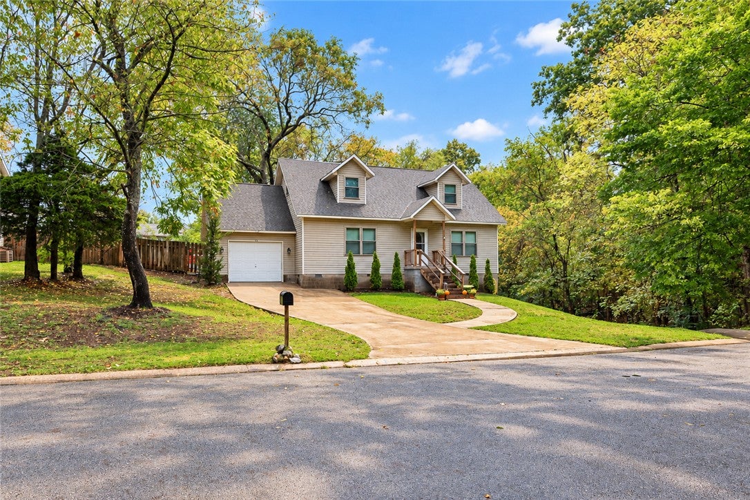 119 Woodland Drive - Photo 2