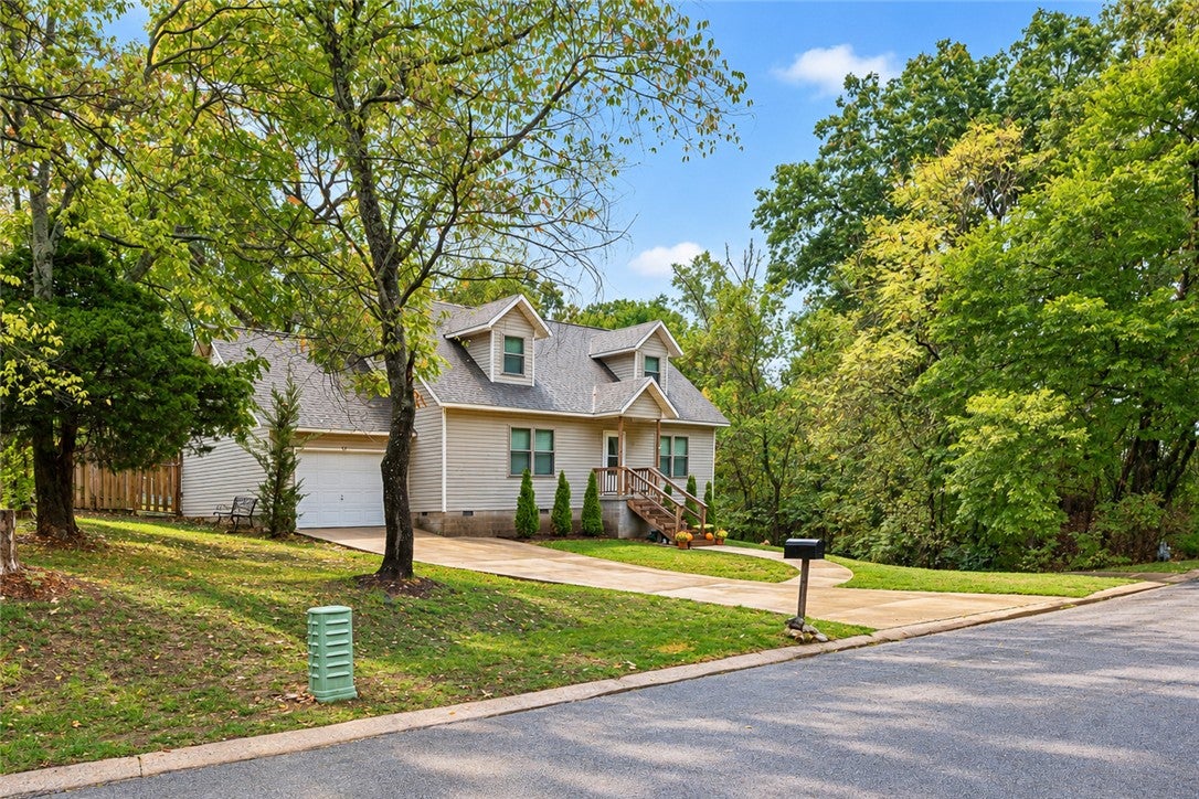 119 Woodland Drive - Photo 4