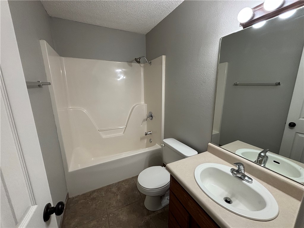 Carriage Square Sub Bentonville - Residential Lease