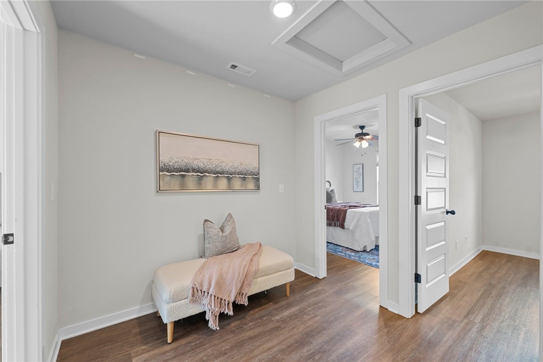 Bourbon Street Twnhms Hpr - Residential