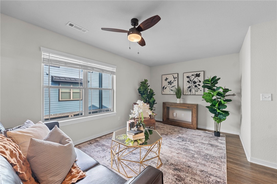 Bourbon Street Twnhms Hpr - Residential