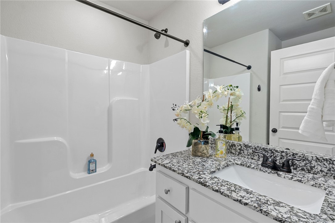 Bourbon Street Twnhms Hpr - Residential