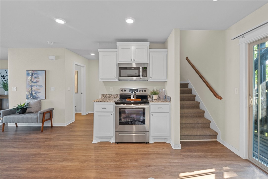 Bourbon Street Twnhms Hpr - Residential