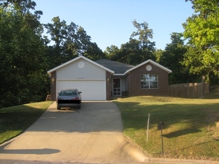 Magnolia Crossing - Residential Lease