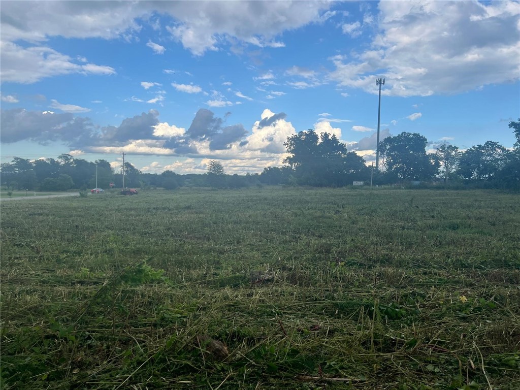 Givens Place Pea Ridge - Commercial Lease