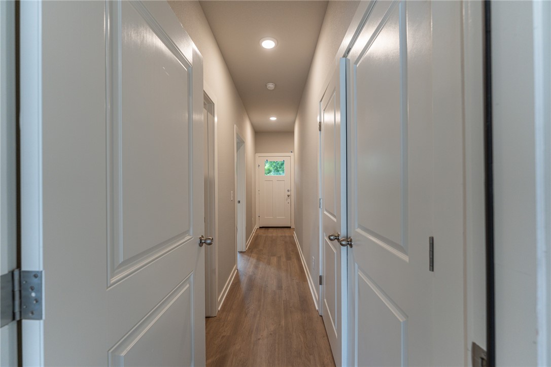 Van Buren Avenue Residences - Residential