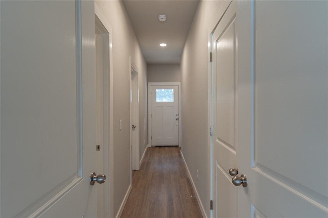 Van Buren Avenue Residences - Residential