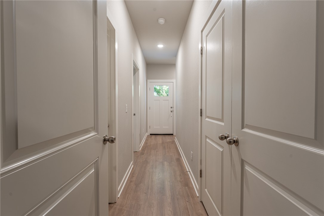 Van Buren Avenue Residences - Residential