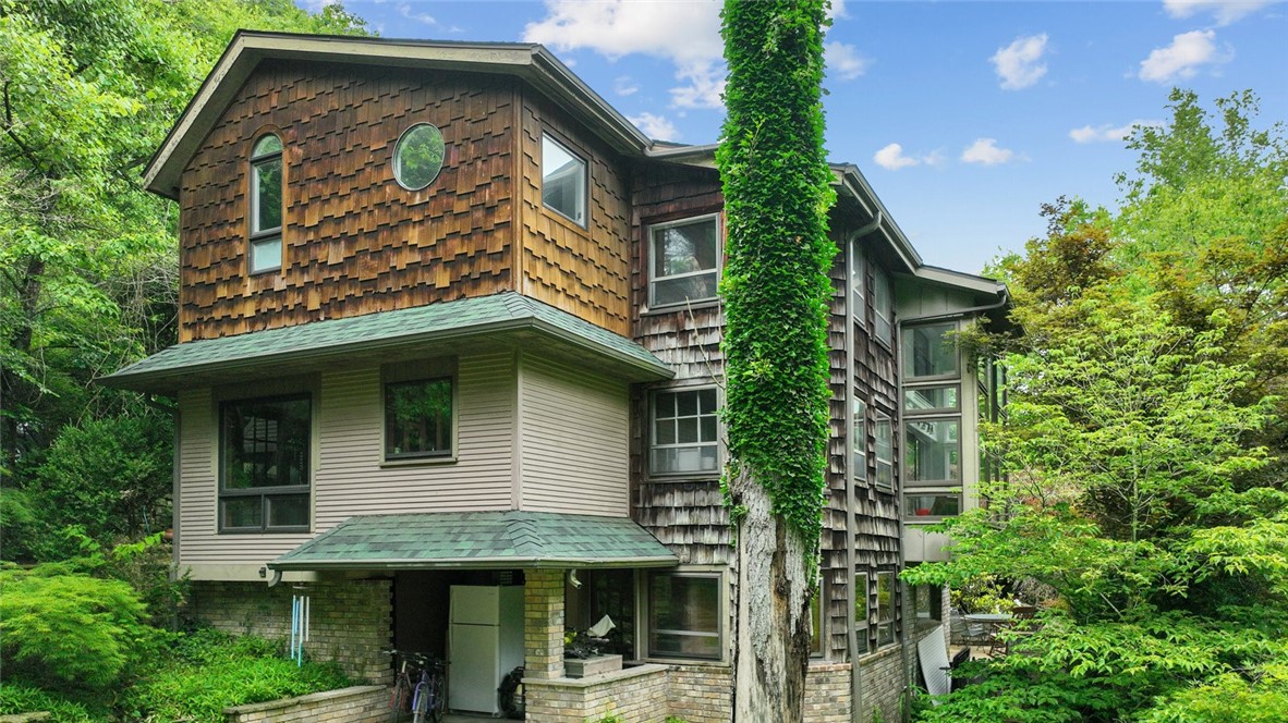 Riley & Armstrong - Residential
