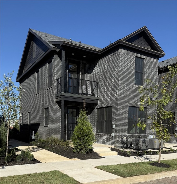 Pinnacle Village - Residential