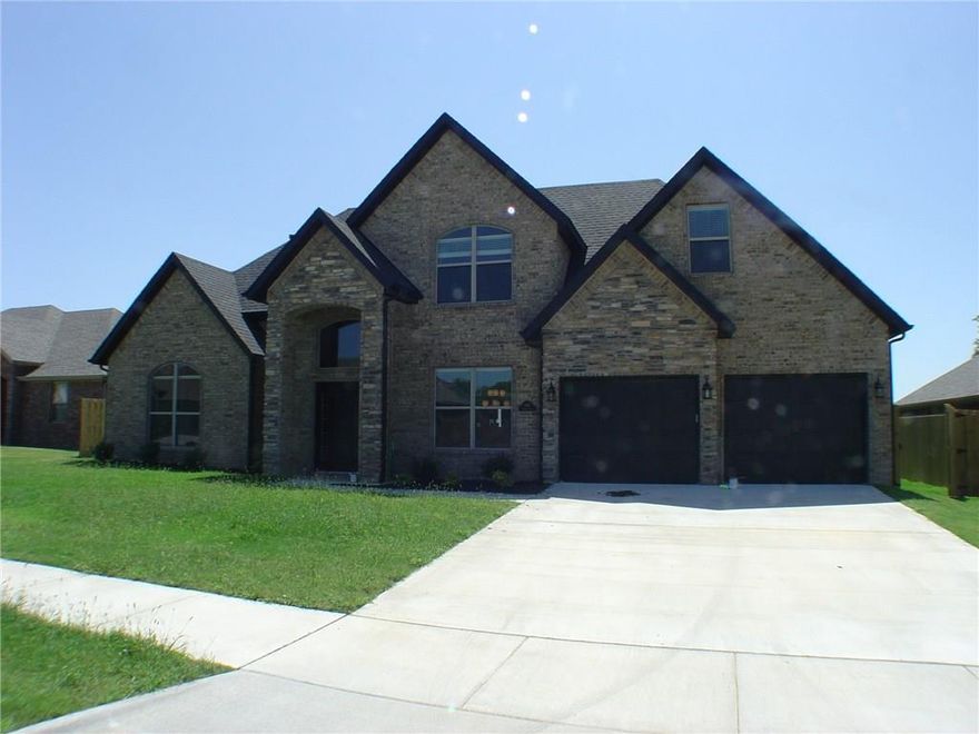 Stately executive home built in 2019. Only 1/2 mile to Bentonville West High School. Smart home capable with Nest thermostats, keyless entry and video doorbell. Beautiful granite counters in chef's kitchen with gas range. Stainless steel appliances. Washer/dryer included. Master suite on main level offers his & hers walk-in closets. All three guest rooms on second level feature their own walk-in closets. Privacy fenced yard is great for entertaining with covered patio and gas fire pit.