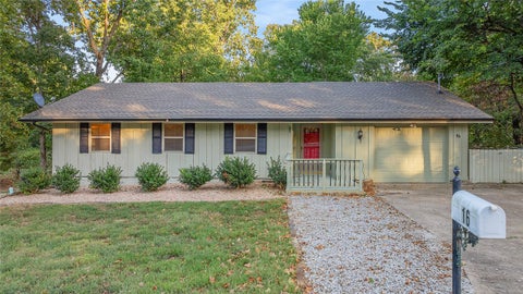 Photo of 16 Swanage Drive, Bella Vista, AR 72715 (MLS # 1362344)