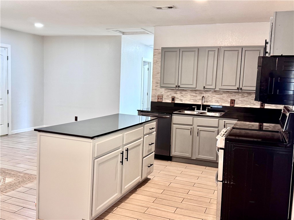 Mcgaugheys Orchard Add To His Orchard Ad - Residential