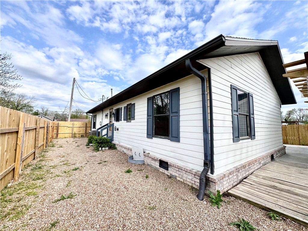 Mcgaugheys Orchard Add To His Orchard Ad - Residential