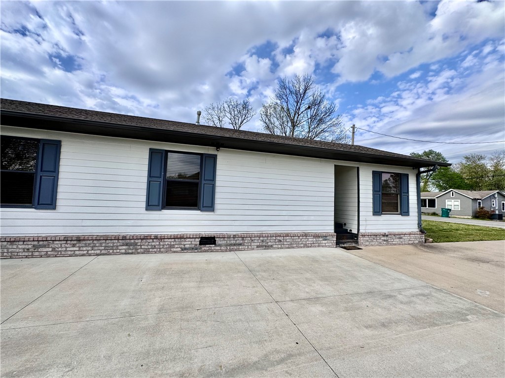 Mcgaugheys Orchard Add To His Orchard Ad - Residential