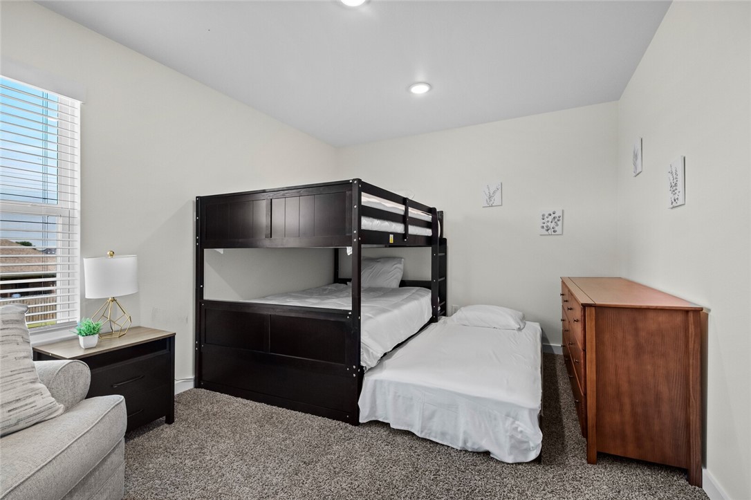 FEATHERSTON VILLAGE PH 1-CENTERTON - Residential Lease