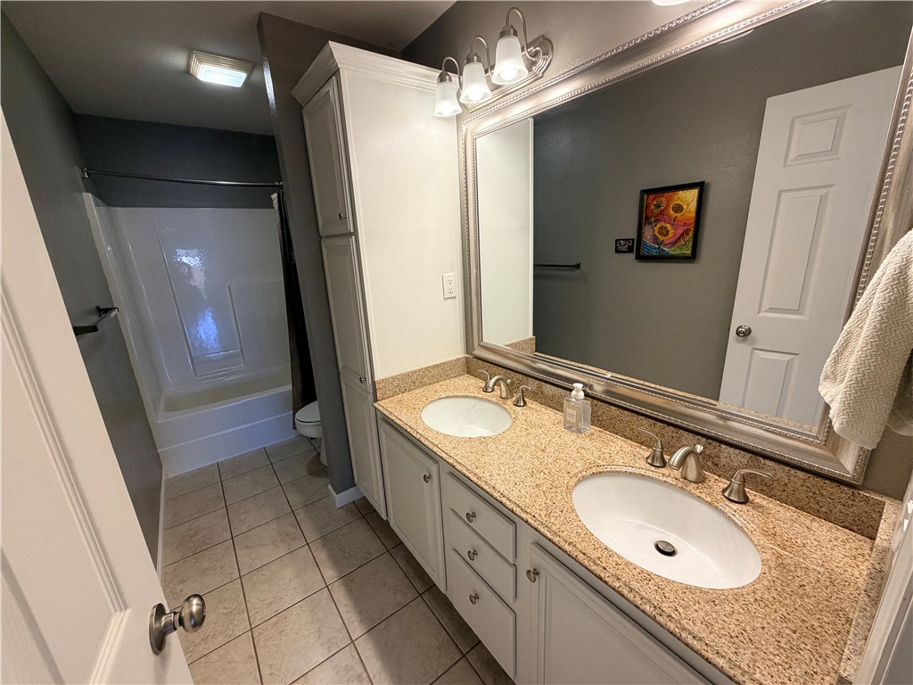 Deerfield Meadows Ph Ii Siloam Spgs - Residential