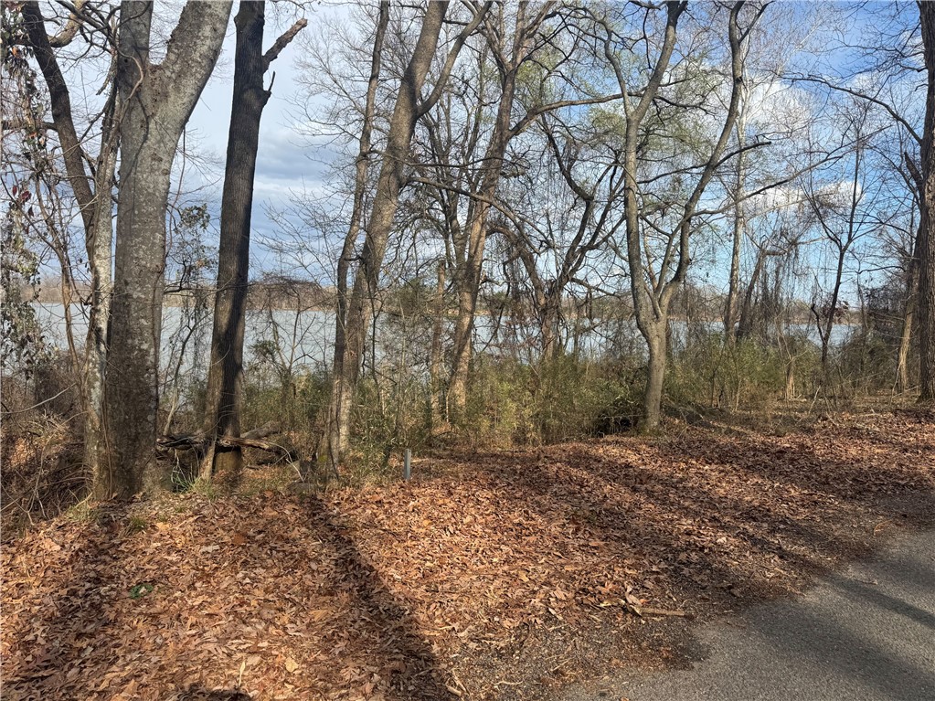 Pinecrest Add - Land