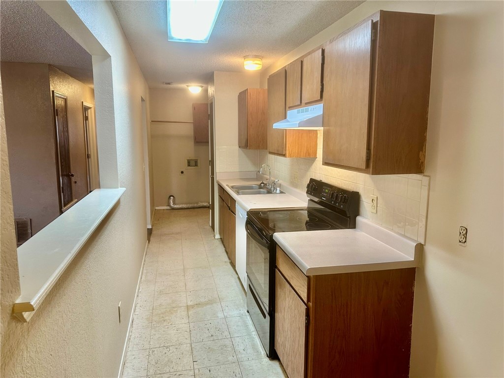 Sycamore - Residential Lease