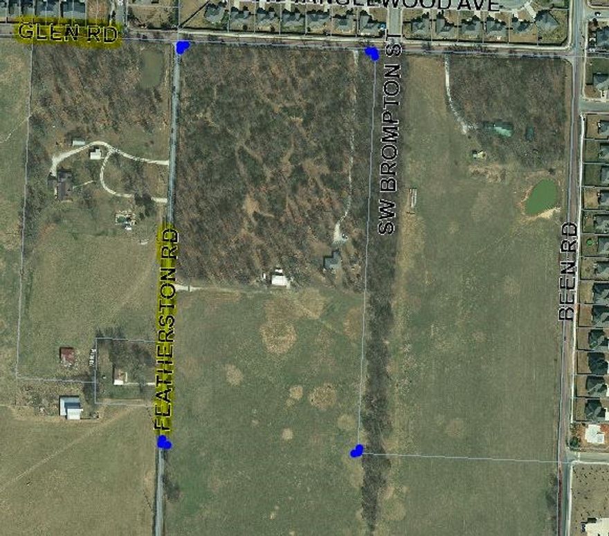 Great development opportunity in the heart of Bentonville. 20.03 acres of flat land close to schools, shopping, XNA. Property is surrounded by existing development. Very few parcels like this available. Currently has a 3BR 2BA 1,671 sq/ft house and a 30x40 shop/building. Current Survey and Legal Description attached. Call list agent for showings or more details.