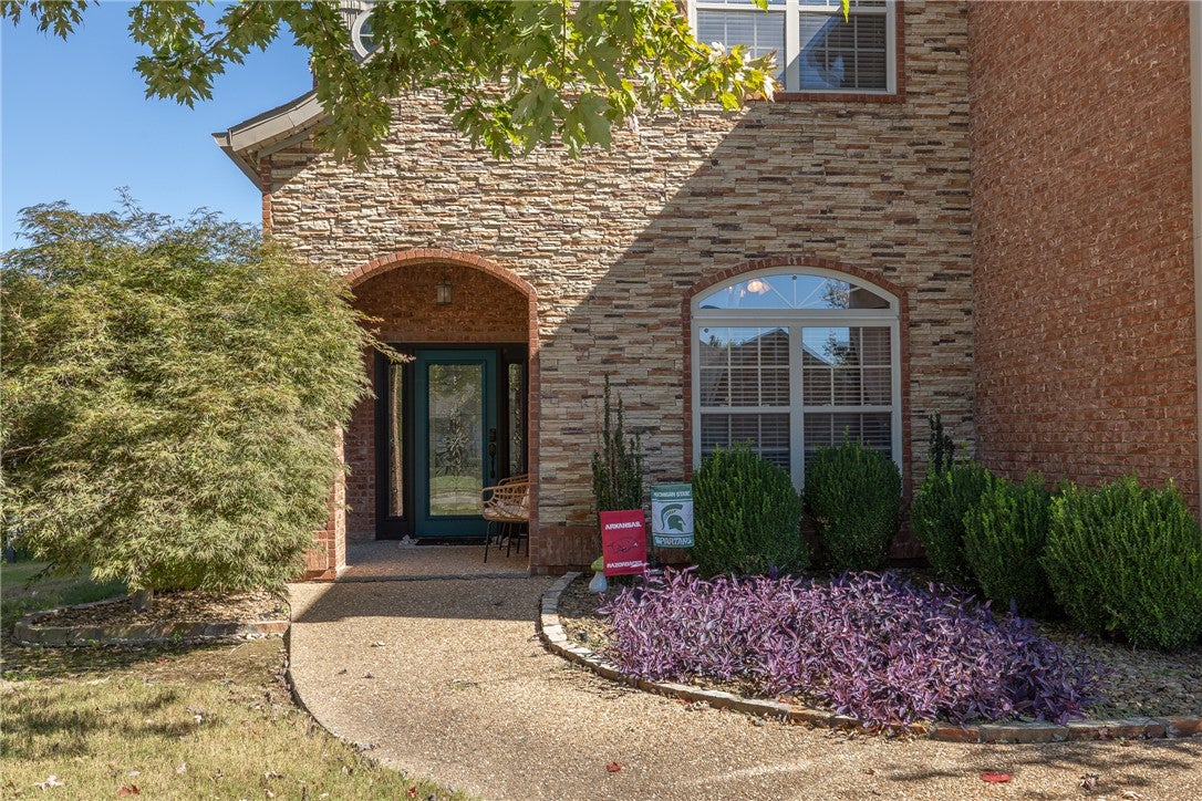 5419 S Fireplace Drive