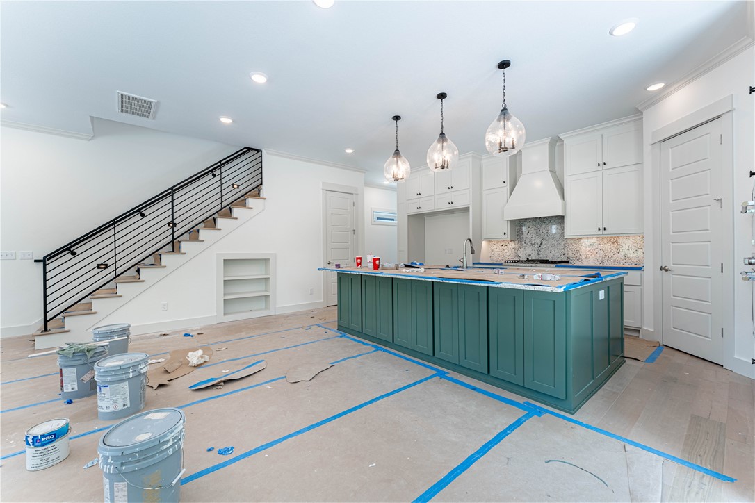 W A BURK'S ADD-BENTONVILLE - Residential