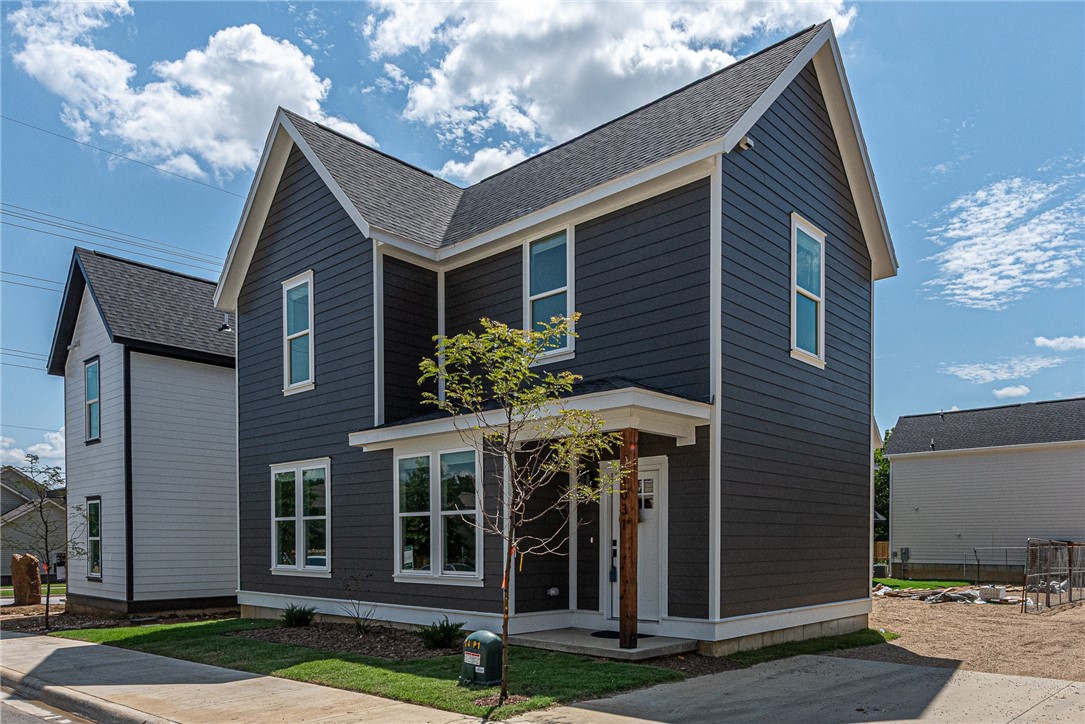 Southern Woods - Residential