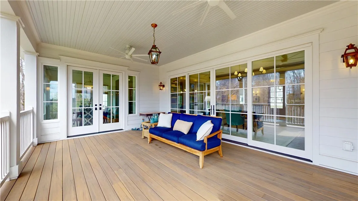 Bentonville, Arkansas 72713, United States, 4 Bedrooms Bedrooms, ,5 BathroomsBathrooms,Residential,Active,95595