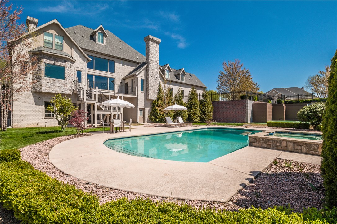 Pinnacle - Residential