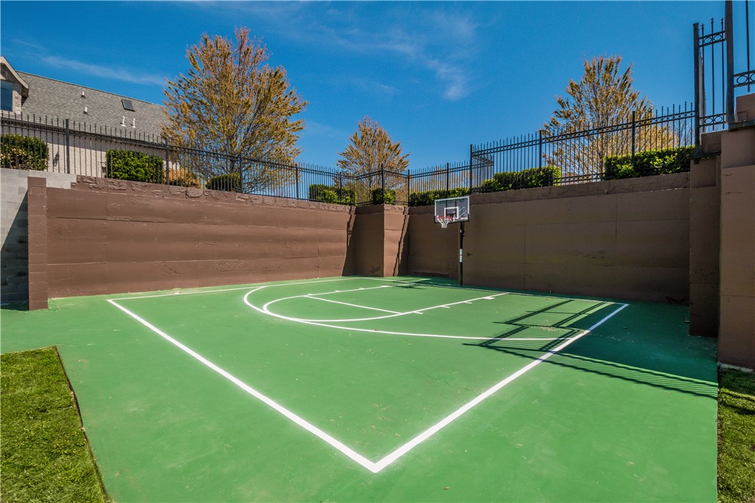 Pinnacle - Residential