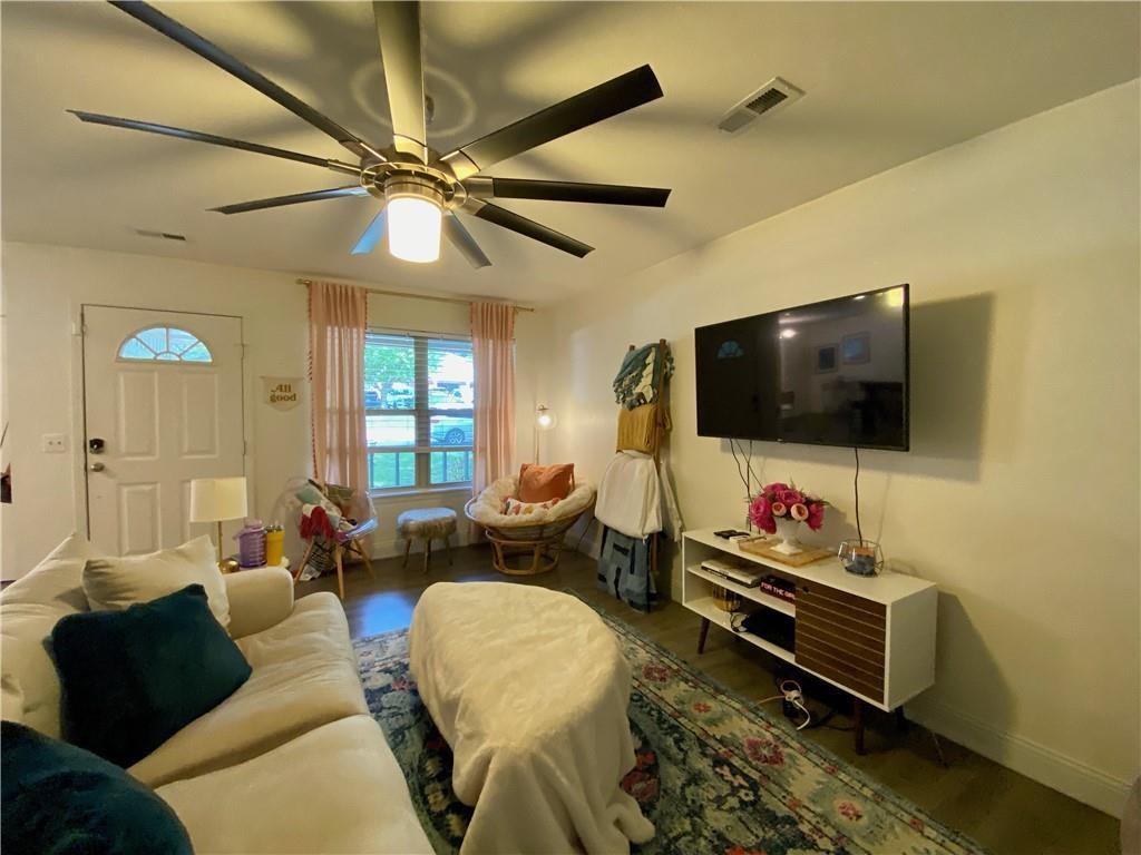 Crossover Heights Ph Iii - Residential Lease